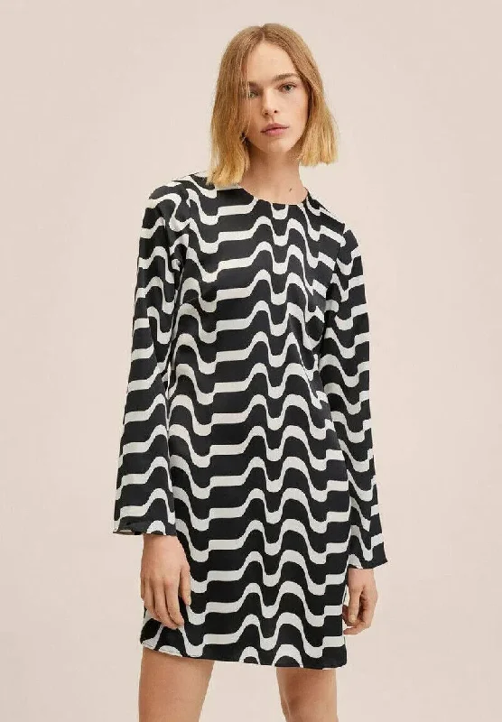 Mango Ivanka Black And White Mini Dress Size 8 **** V391 Elegant Floral-Print Mini Dress Mango Ivanka Black And White Mini Dress Size 8 **** V391 Elegant Floral-Print Mini Dress