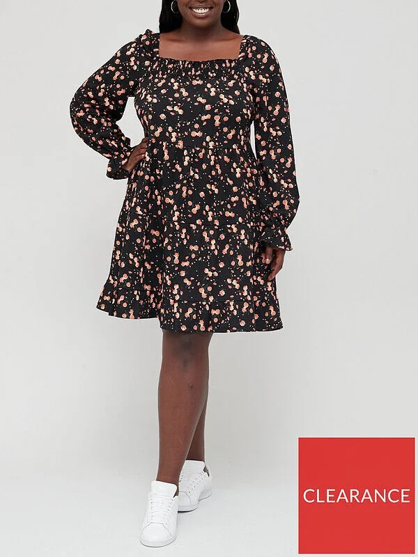 Black Floral Long Sleeve Square Neck Floral Mini Dress Size 28 ** V273 Trendy Button-Detail Mini Dress