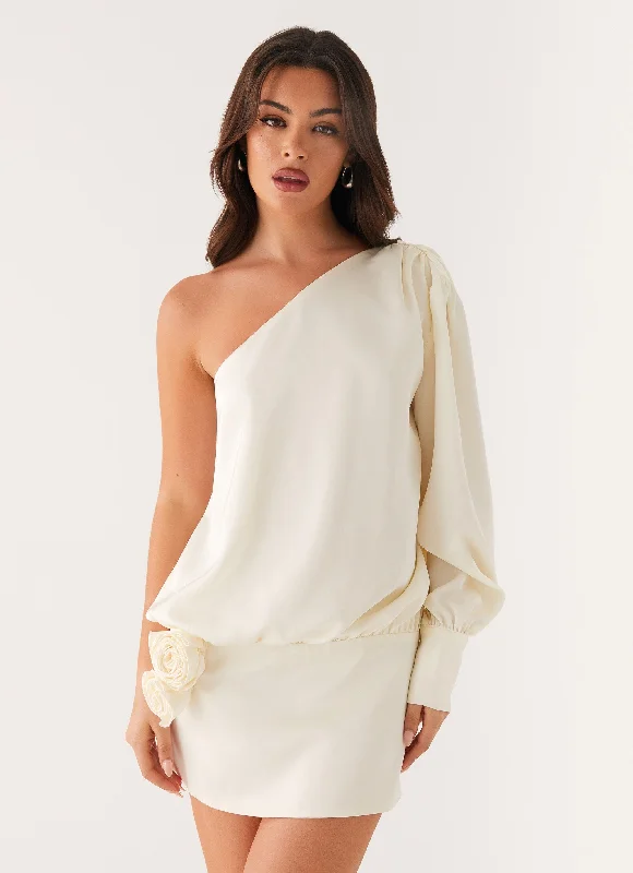 Pippie One Shoulder Mini Dress - Ivory Fashionable Boho-Chic Mini Dress