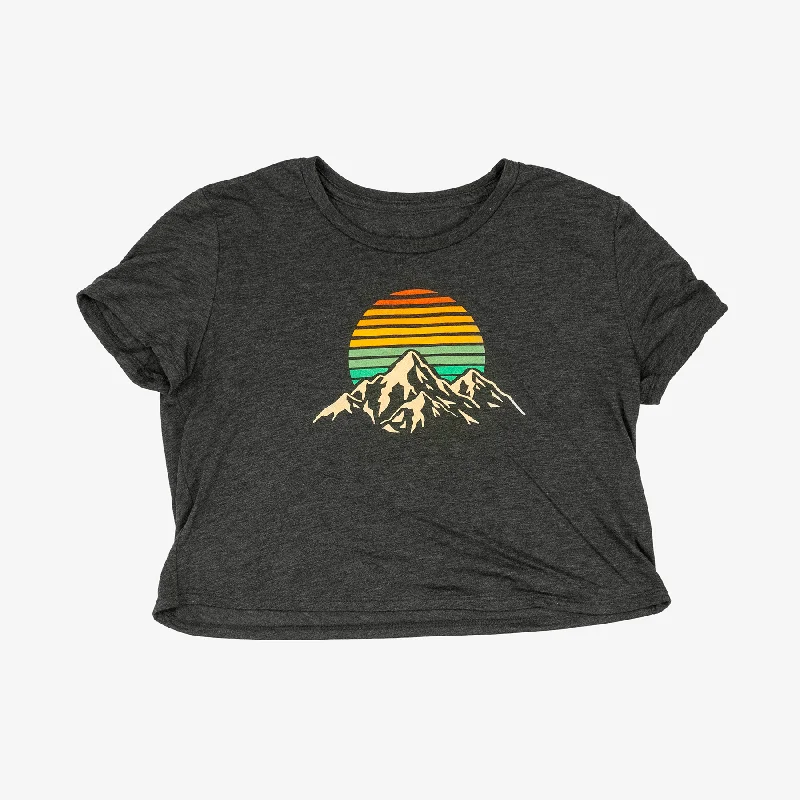 Women's Retro Mountain Cropped T-Shirt-- Polka Dot Checkered Tartan