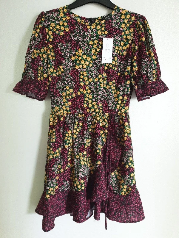 New Look Floral Mini Dress Uk10****Ref V490 Casual V-Neck Mini Dress