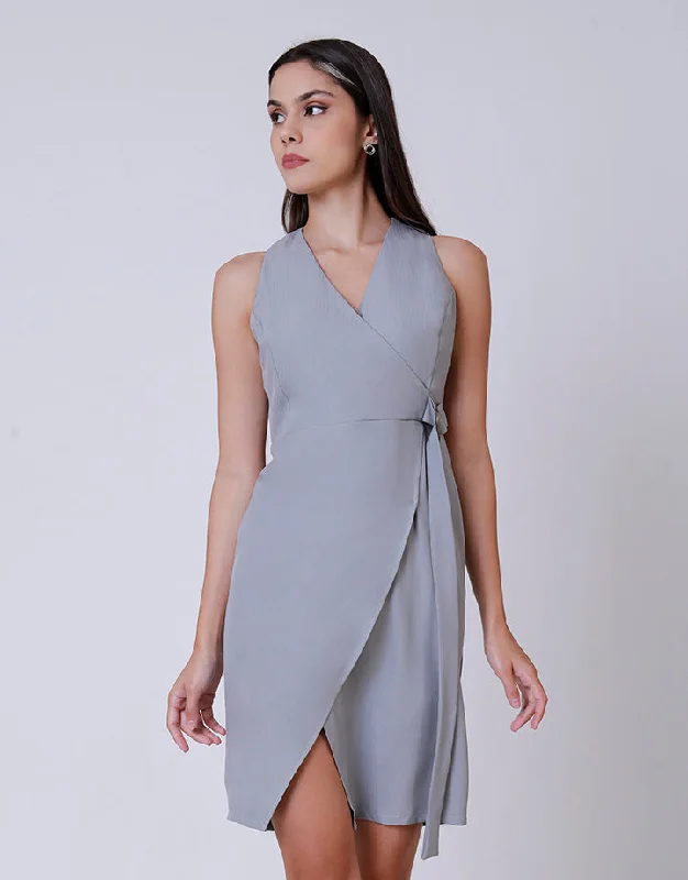 Sleeveless Crossover Neck Dress with Belt Tunics Trendy modern