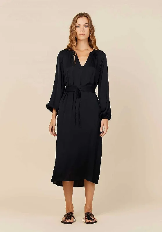 Dress Rinia 8011 5-Black Maxi Flowy Bohemian