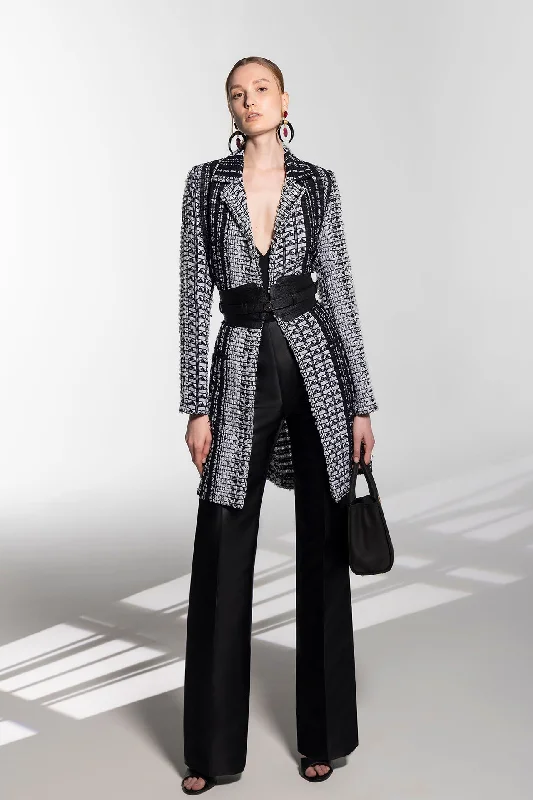 Woven long jacket with Mikado pants Chic Capri Pants