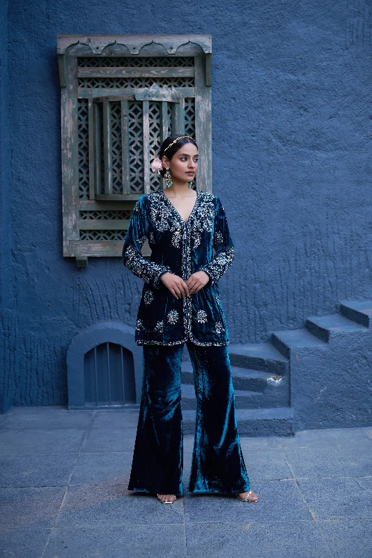 Velvet Embroidered Top And Pants Comfortable Denim Leggings