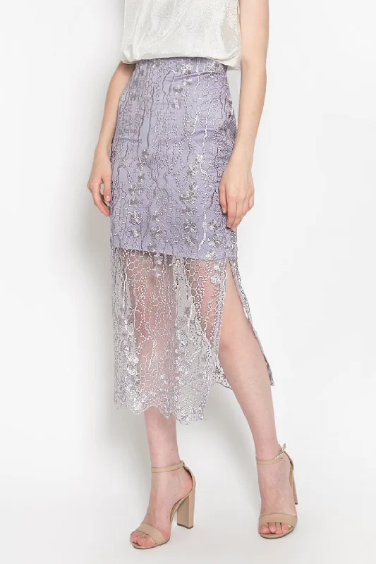 Primrose Skirt in Lilac pencil skirt chic