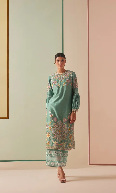 Aqua contrast embroidered kurta with cutwork pants Casual Sweatpants Style