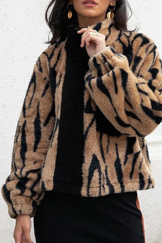 WOMEN ANIMAL PATTERNED WARM FLEECE JACKET Faux Fur Fabric Real Fur Fabric Shearling Fabric WOMEN ANIMAL PATTERNED WARM FLEECE JACKET Faux Fur Fabric Real Fur Fabric Shearling Fabric