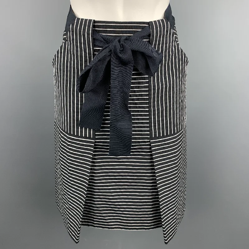 CAROLINA HERRERA Size 2 Black & White Stripe Cotton / Polyester Belted A-Line Skirt cashmere skirt soft