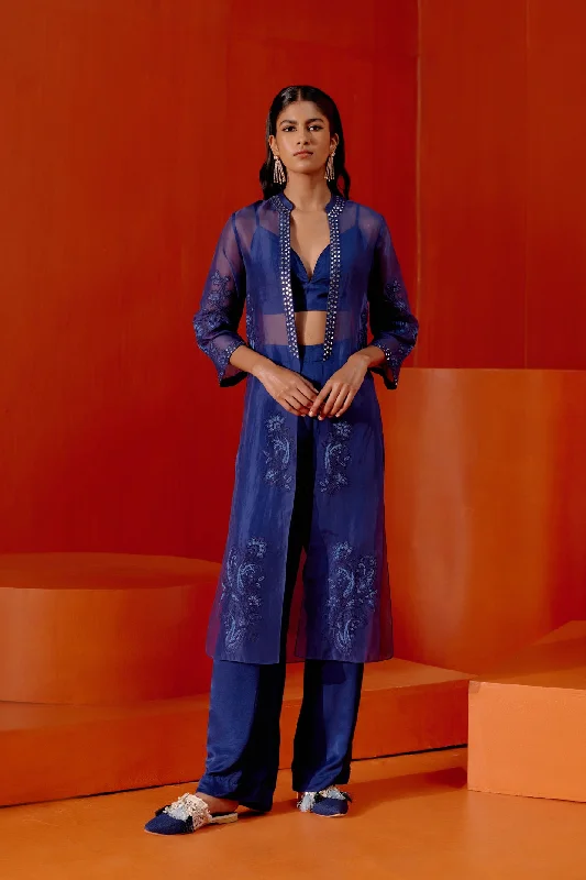 Blue Embroidered Cape and Pant Set Fashionable Button-Up Pants