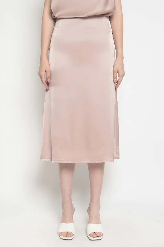 Constance Skirt in Dusty Pink corduroy skirt cozy