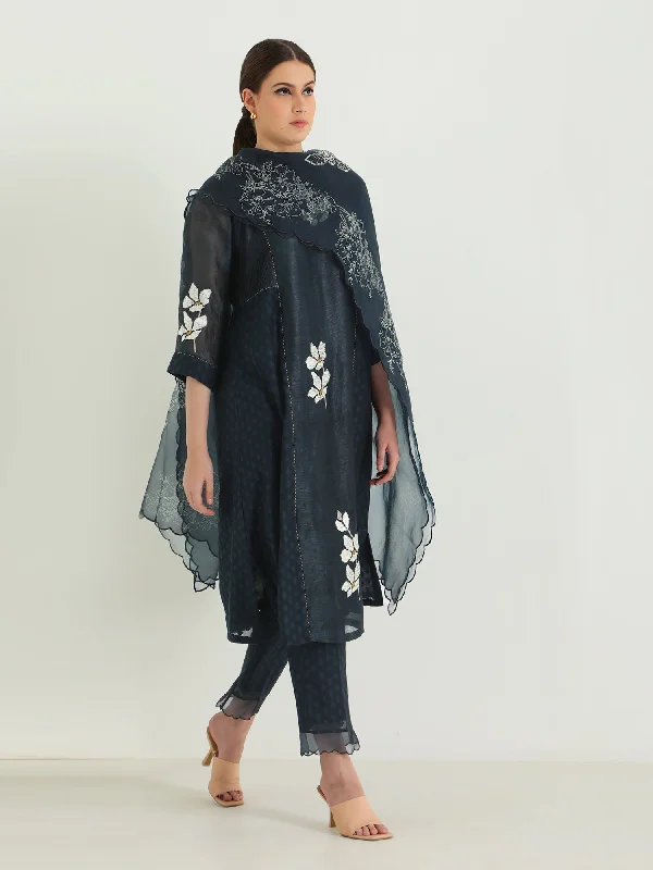 Indigo Tunic In Brocade And Straight Pants With Dupatta Elegant High-Waist Pants