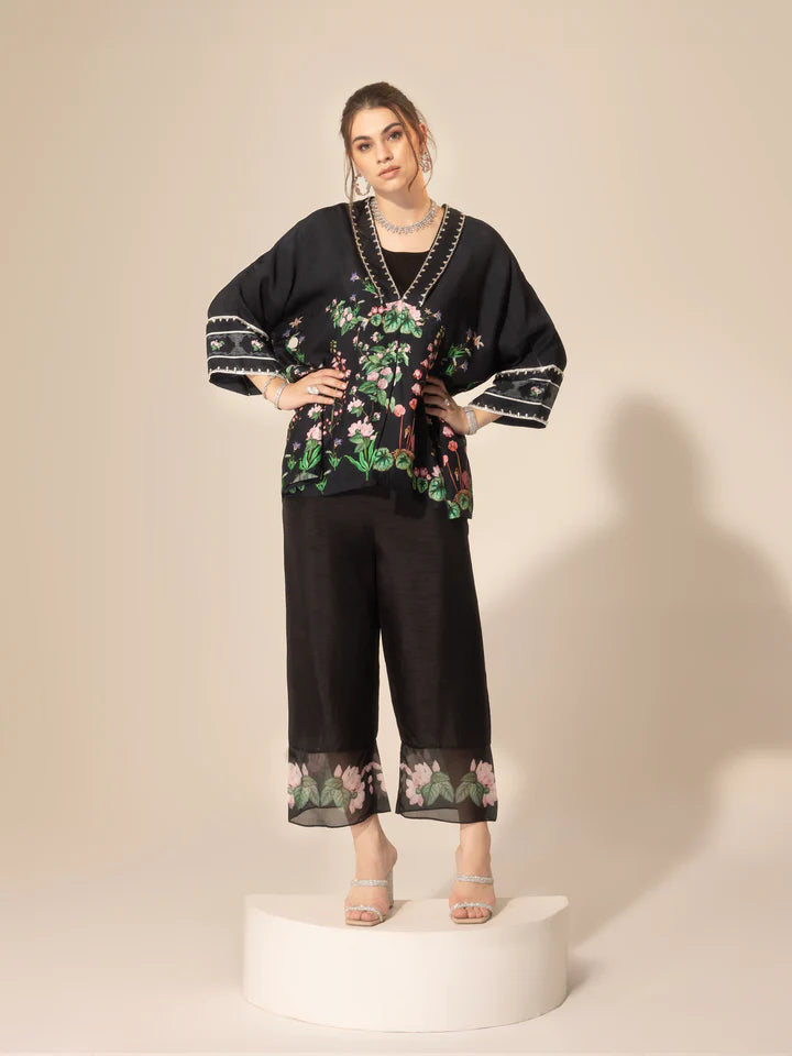 Black Botanical Printed Short Kaftan & Ankle Pants Set Chic Checkered Pants