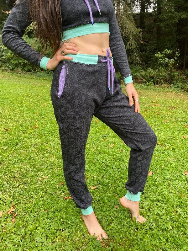 Geo Joggers - Organic Cotton Medium Weight Interlock Jersey Mid-rise Elastic Waistband Geometric Track Pants Slim-Fit Khaki Pants Geo Joggers - Organic Cotton Medium Weight Interlock Jersey Mid-rise Elastic Waistband Geometric Track Pants Slim-Fit Khaki Pants