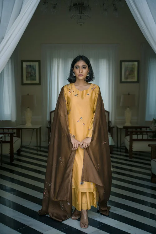 Urmul'Susan'Solasta chanderi kurta set. (3pc kurta,pant and dupatta set ) Elegant Palazzo Trousers