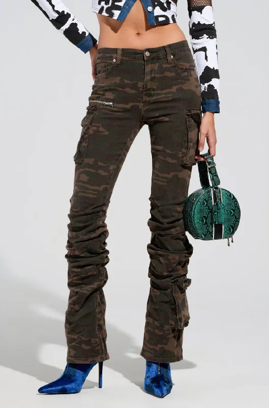 MAKE A MOVE CAMO PANT Relaxed Casual Leggings