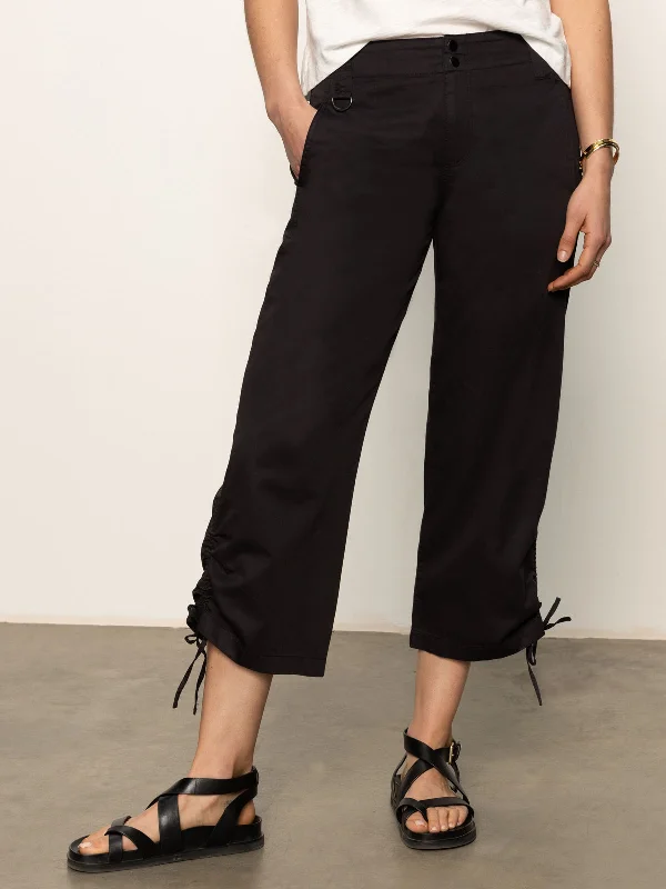 Utility High Rise Capri Pant Black Soft Stretch Leggings