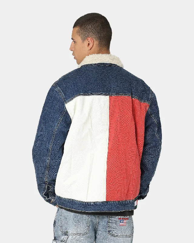 Tommy Jeans Colour-Blocked Oversized Sherpa Denim Jacket Dark Denim Toggled Jacket Drawstring Jacket Belted Jacket Tommy Jeans Colour-Blocked Oversized Sherpa Denim Jacket Dark Denim Toggled Jacket Drawstring Jacket Belted Jacket