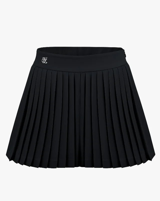 Signature Pleated Style Short Pants - Black Chic Checkered Pants