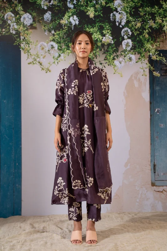 Lavender Kurta and Pant Set With Dupatta Chic Capri Pants