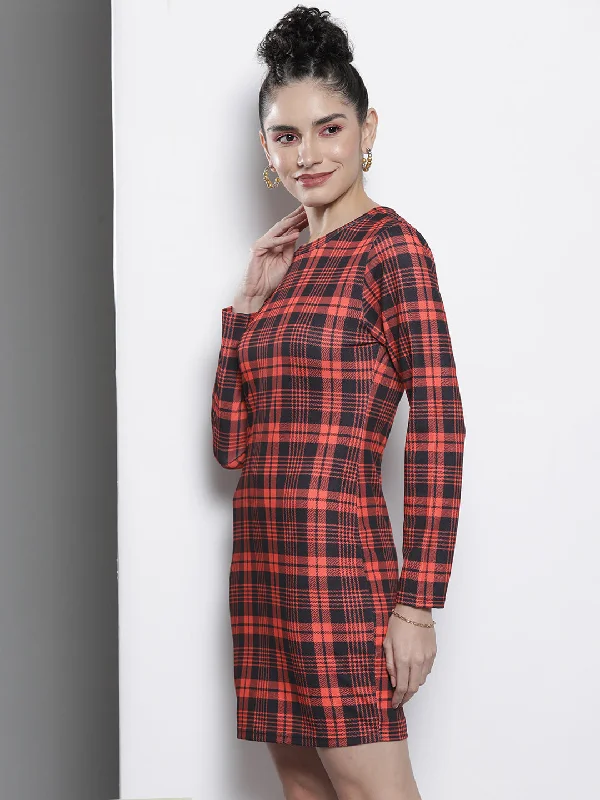 Women Red Check Knit High Neck Bodycon Dress