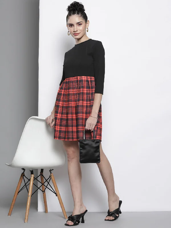 Women Red Check Knit Pleated Skater Dress