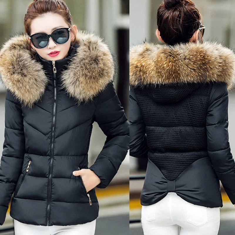 Winter Big Fur Collar Hooded Coat Womans Jacket Thick Warm Wadded Parka Slim Short Coat Female Outwear Slim Quilted Jacket